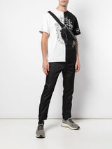 SPLIT IN HALF MASKED PINS TEE BLACK/WHITE