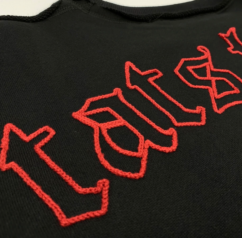 HACULLA SCRIPT CREWNECK